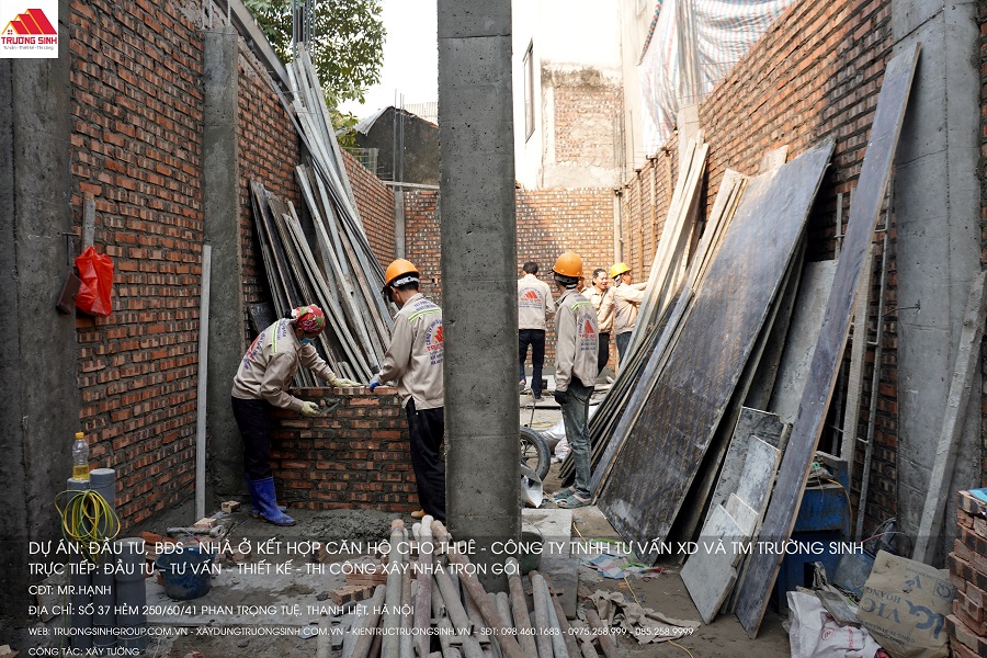 Công tác xây tường bao